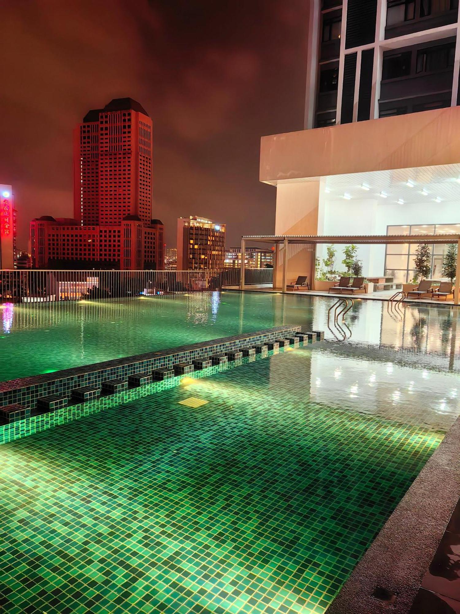 Chambers Residence Klcc By Purple Orchid Κουάλα Λουμπούρ Εξωτερικό φωτογραφία